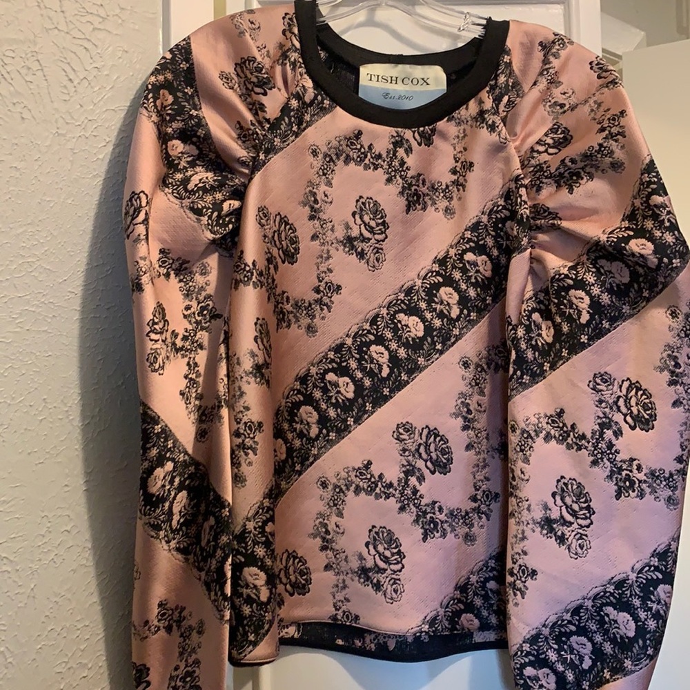 Tish Cox top